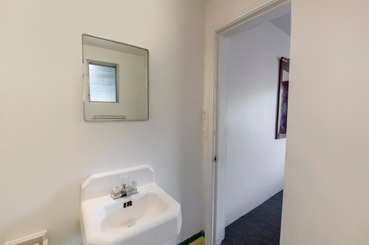 Hotel O Near Fanning Springs State Park Us Hwy 98 Old Town Bagian luar foto