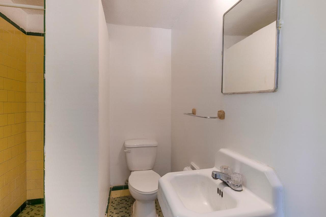 Hotel O Near Fanning Springs State Park Us Hwy 98 Old Town Bagian luar foto